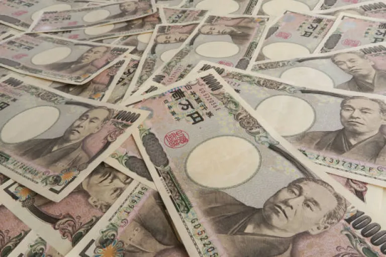 Yen Menguat, USD/JPY Lanjutkan Penurunannya