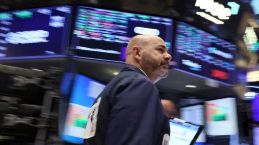 Perang Dagang Membuat Bursa Saham Terus Merosot thumbnail