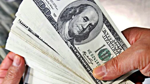 Perlambatan Ekonomi AS Memberikan Tekanan Pada Dolar AS thumbnail