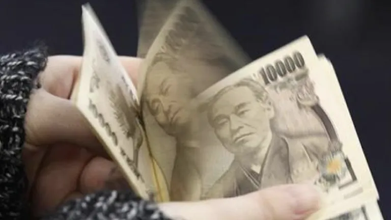 Risk Off Mendorong Yen Menguat, USD/JPY Turun